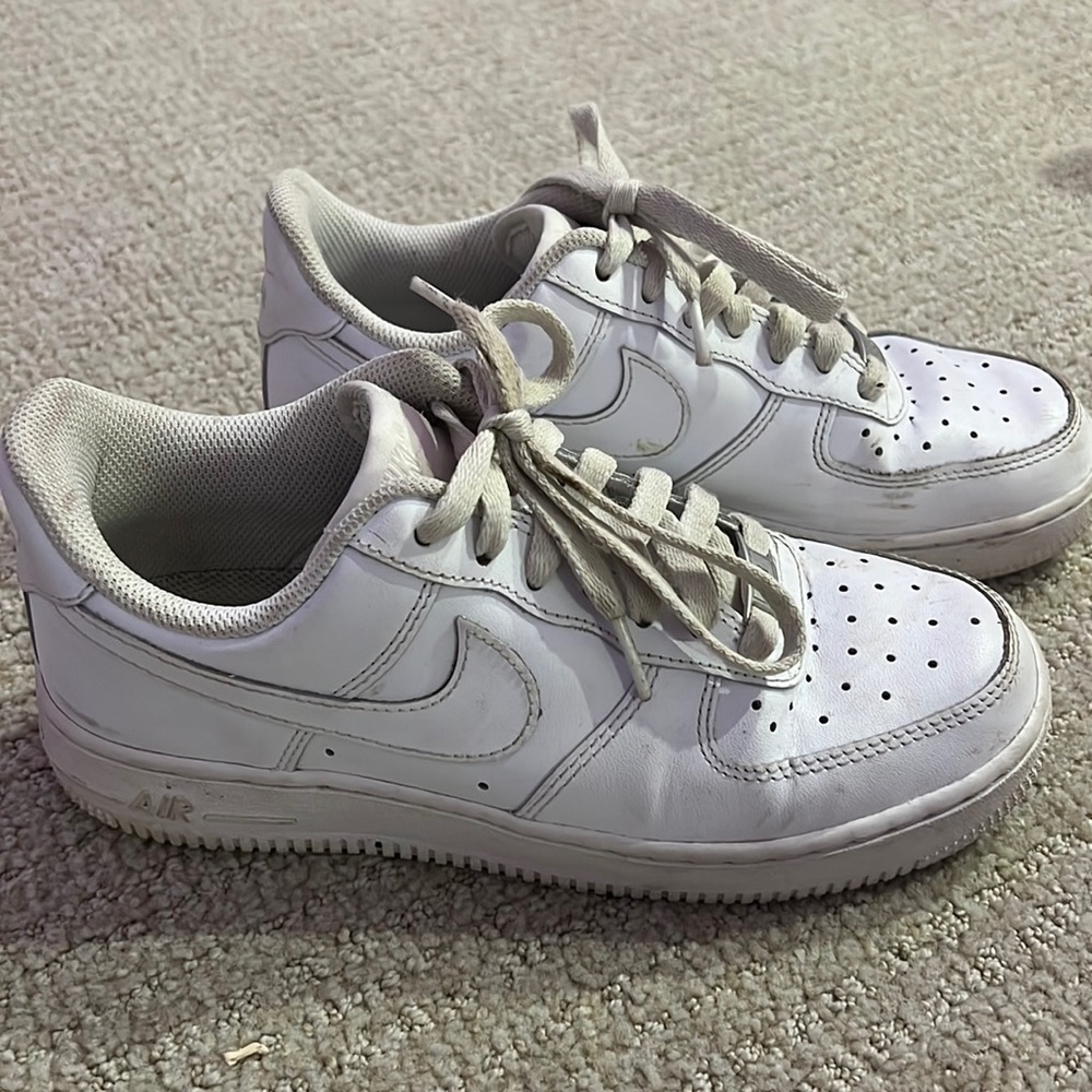Nike Air Force 1 white sneaker size 7 women’s
